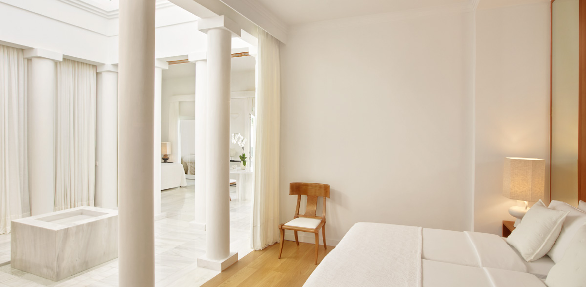 03-villa-marble-grecotel-mandola-rosa-resort-bedroom